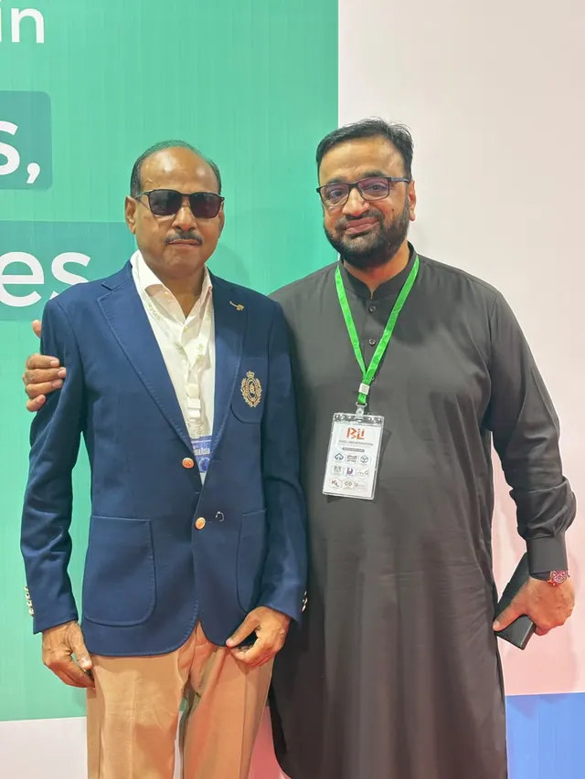 Meeting an industry colleague at the exhibition